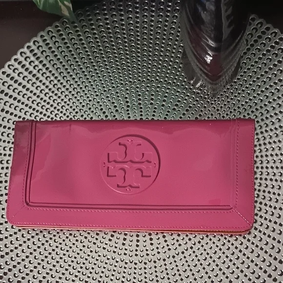 Tory Burch Pink Clutch Wallet - Picture 1 of 3
